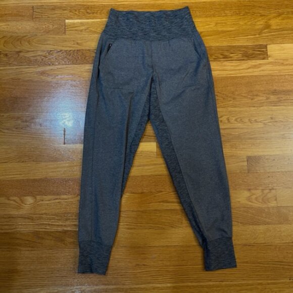 Athleta Venice High Rise Jogger Sweatpants in Gray - Size XXS - Picture 2 of 7